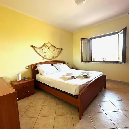 Apartment Posidonia, A 150 M De La Playa
